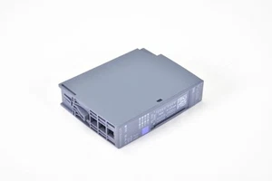 SIEMENS 6ES7 134-6GF00-0AA1, Analog input module, E04 - Picture 1 of 5