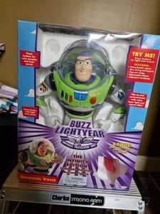 Toy Story Buzz Lightyear Ultimate Talking Action Figure - Picture 1 of 5