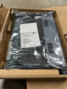 New Cisco WS-X4748-RJ45V+E 48 PORT 10/100/1000 RJ45 POE - Foto 1 di 4