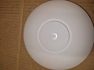 Ubiquiti Unifi Nano HD NANOHD PoE Access Point  - Afbeelding 1 van 6