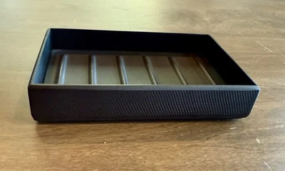 Jabonera de bronce Laval de herrajes de restauración rara y descontinuada $180 regular Foto 1 de 2