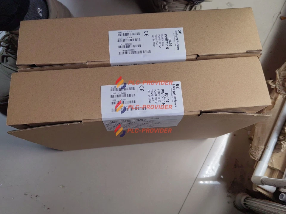 New Sealed Fanuc IC697PWR711 Fast Shipping - Image 1 of 1