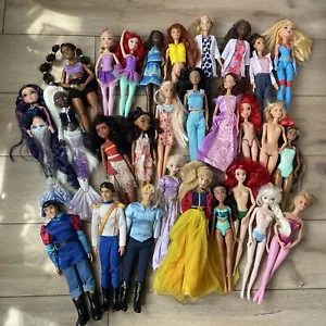 LOT 28 ASSORTED DOLLS BARBIE DISNEY PRINCES & PRINCESSES DRESSED UNDRESSED - Picture 1 of 6