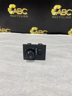 2006-2010 Dodge Charger interruptor de farol montado no painel DODGE CHARGER 06-10 FABRICANTE DE EQUIPAMENTO ORIGINAL - Imagem 1 de 4