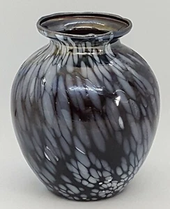 Vaso antico Art Decò vintage in vetro viola e bianco - Foto 1 di 10