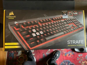 Tastiera Meccanica ita - Corsair Strafe rgb red cherry brown - Foto 1 di 6