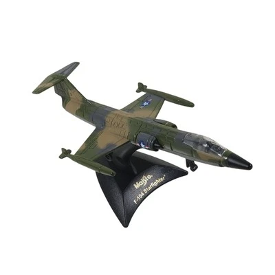 Maisto Lockheed F-104 Starfighter Jet Diecast Aircraft Replica & Display Stand - Image 1 of 4