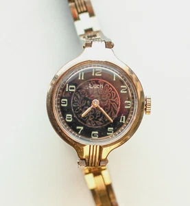 Vintage LUCH Mechanical 17 Jewels Ladies Wrist Watch USSR - Picture 1 of 10