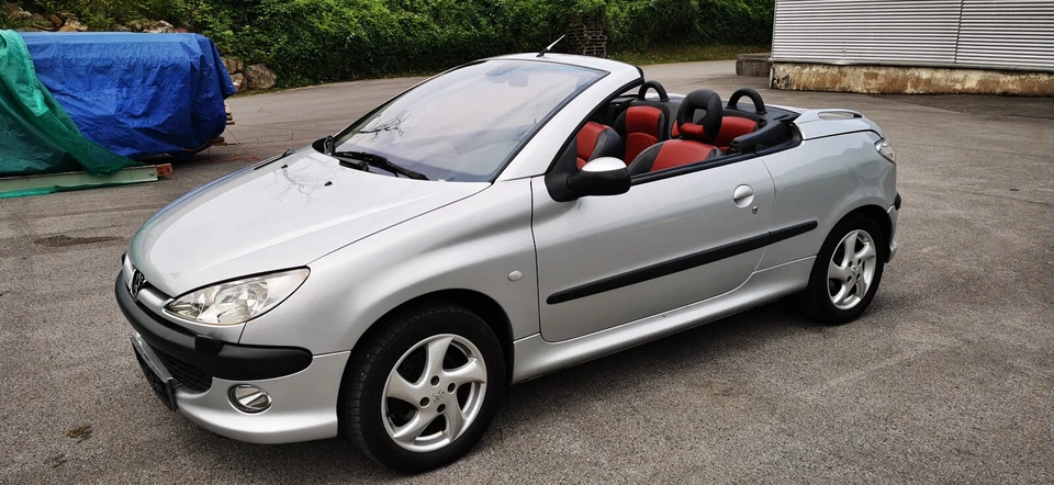 Peugeot 206 CC – Cabrio-Spaß mit 109 PS – Verdeck elektrisch – TÜV 04/27 - Bild 1 von 4