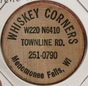 Esquinas de whisky de colección Menomonee Falls, WI madera níquel - token Wisconsin - Imagen 1 de 2
