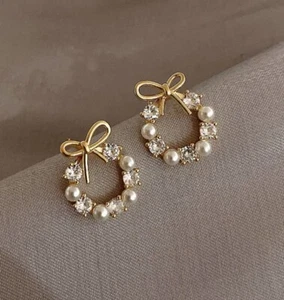 Bow Earrings Gold Tone White Faux Pearl Round Stud Earring Bowknot Pierced New - Picture 1 of 6