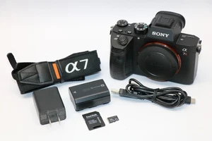 Cámara digital Sony Alpha a7R III A7R3 42,4 mega píxeles sin espejo (contador de obturadores 55 k) - Imagen 1 de 8