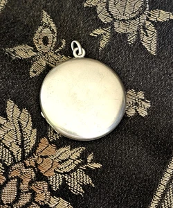 Vintage Sterlingsilber Taschenuhr Bild Medaillon Anhänger 1 1/2" breit Vintage Anhänger - Bild 1 von 8