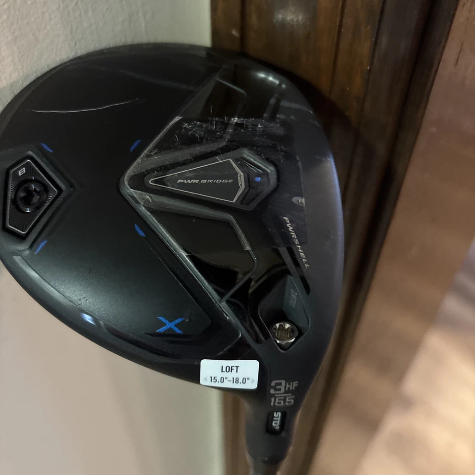 Cobra Men’s RH Dark Speed 3HL Fairway Wood A Flex Graphite Shaft - Image 1 of 4