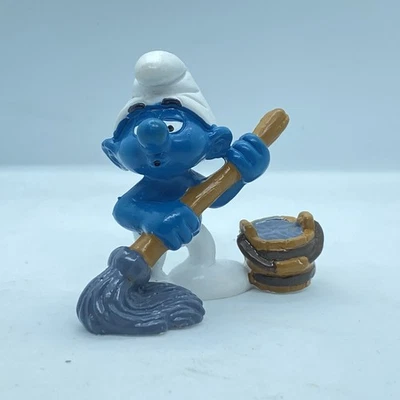 Los Pitufos 20193 Limpiador Pitufo Fregona Cubo Cubo Raro De Colección Figura PVC Juguete Estatuilla Foto 1 de 3