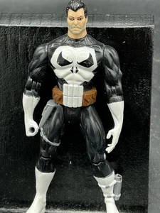 Vintage 1995 Marvel Toy Biz PUNISHER  5" Action Figure Monster Mayhem Vintage - Picture 1 of 11