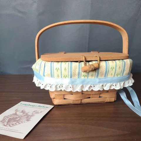 Longaberger - 1991 small Picnic basket wr liner Cover