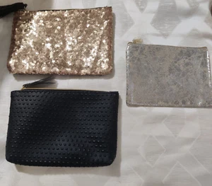 Lotto 3 Borse Ipsy Borse Trucco Borse Cosmetiche, Carino Tema Amore Glitter Mamme - Foto 1 di 2