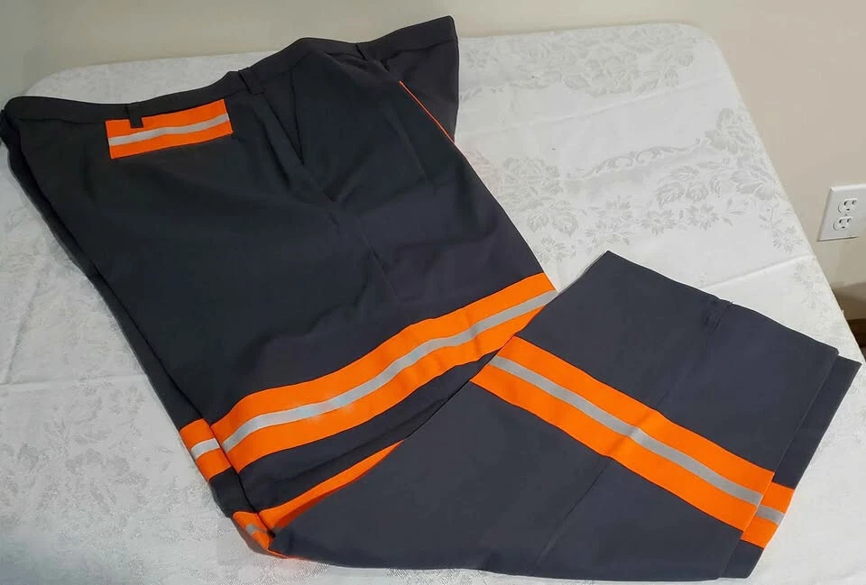 Pantalones de trabajo para hombre visibilidad mejorada de Aramark. Foto 1 de 1