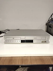 Toshiba SD-V383SC DVD VCR Combo Player VHS Recorder - Picture 1 of 4