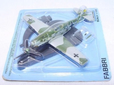 Italeri Fabbri 1:100 WWII German Luftwaffe MESSERSCHMITT Bf-109 E Fighter Plane - Image 1 of 4