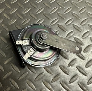Mercedes-Benz Horn - 006-542-90-20 - For Mercedes-Benz C280, C220 & More - Picture 1 of 5