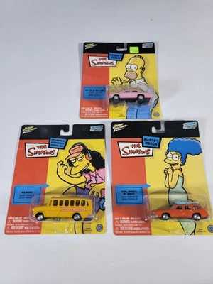 3 Johnny Lightning Simpsons Homer Sedan School Bus Marg's Car New on card Lot - Image 1 of 4