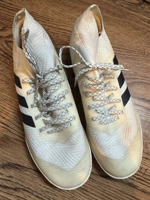 ADIDAS NEMESIS Tango 17.1 Football/Soccer/Running Trainer  Size 6 White - Image 1 of 4