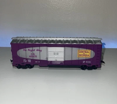 Vintage Model Power 7972 HO scale 46005 Central of Georgia Purple 40' Boxcar HTF - Image 1 of 4