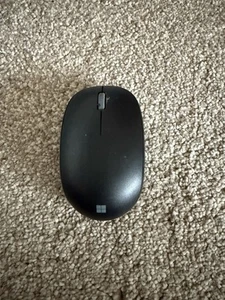 Microsoft Wireless Bluetooth Mouse - Picture 1 of 5