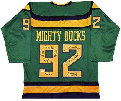 出售! The Mighty Ducks 演员签名绿色曲棍球毛衣球衣 8 Sig Beckett Wit — 第 1/4 张图片