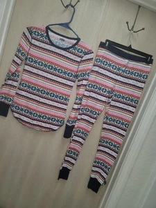 Women's Old Navy Colorful Geometric Thermal 2-Piece Pajama Set Size Small Petite - Picture 1 of 12