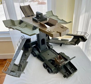 GI JOE Rise Of Cobra Movie PIT MOBILE HEADQUARTERS  2008-9  Battle Fortress Tank - Picture 1 of 24