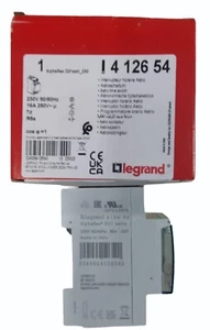 digital timer 240v LEGRAND 412654 16A 1 CHANEL TIMER - Picture 1 of 1