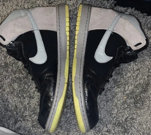 nike sb dunk high wrinkled patent Stealth Volt Größe 8 2008 Selten - Bild 1 von 6