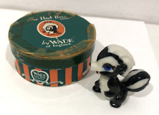 BOXED DISNEY WADE THE HAT BOX SERIES FIRST ISSUE NO. 5 FLOWER SKUNK BAMBI AS49