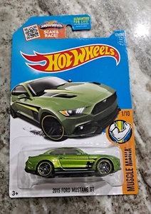 Hot Wheels 2015 Ford Mustang GT Green Toys R Us Exclusive 1/10  - Bild 1 von 2
