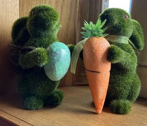 DR. DUDU Flocked Bunny Decor Home Set of 2 Green Moss Bunnies Rabbits 6” Easter - Picture 1 of 11