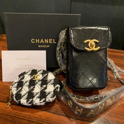 CHANEL MAKEUP Novelty BEAUTY Smartphone Pouch Shoulder Bag Coin Case - Image 1 of 3