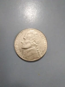 2001-D Jefferson Nickel! In Good Condition! Some Steps!**#1502 - Picture 1 of 4