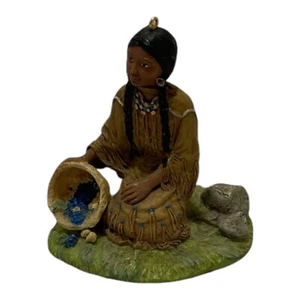 Hallmark American Girl Kaya Keepsake Ornament 2002 Girls Collection Pleasant Co. - Bild 1 von 7