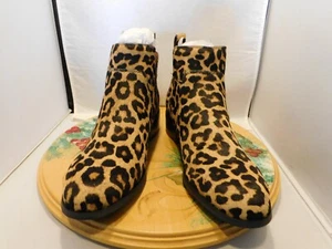 Franco Sarto Leopardenmuster Rindshaar Stiefeletten ─ Damen 8,5, schwarz und hellbraun - Bild 1 von 6