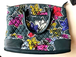 Vera Bradley Quilted Green Floral Handbag - Picture 1 of 4