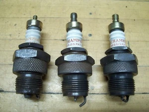 3 bujías vintage Old Champion C-4 P6 - Imagen 1 de 4