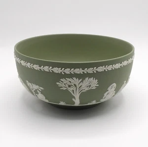 Wedgwood Cream Color on Celadon Jasperware Round Sacrifice Bowl - Picture 1 of 11