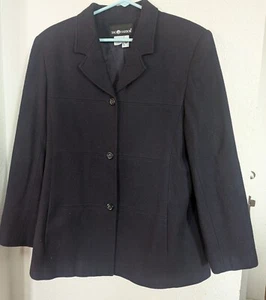 EUC Sag Harbor Navy Blue Blazer Size 12 100% Wool With Unique Stitching Detail - Picture 1 of 3
