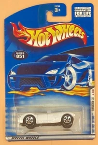 Hot Wheels 2001 primeras ediciones. 31/36. CUNNINGHAM CR4 No. 051 NOC - Imagen 1 de 3