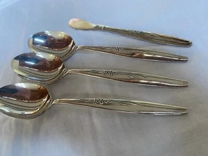 ONEIDA COMMUNITY SILVER PLATED FLATWARE"GENTLE ROSE/ENCHANTMENT"(3)SOUP SPOONS - Picture 1 of 3