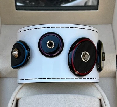 Brazalete Brazalete Diseñador Declaración Resina Negro Blanco Cubista Geométrico 3D Modernista Foto 1 de 4