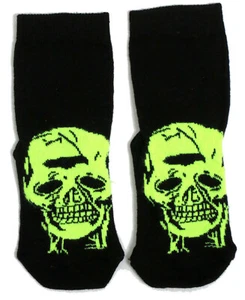 BOYS / GIRLS SPOOKY SKULL HALLOWEEN SOCKS UK SIZE 9-12 / 3-6 YEARS - Picture 1 of 3